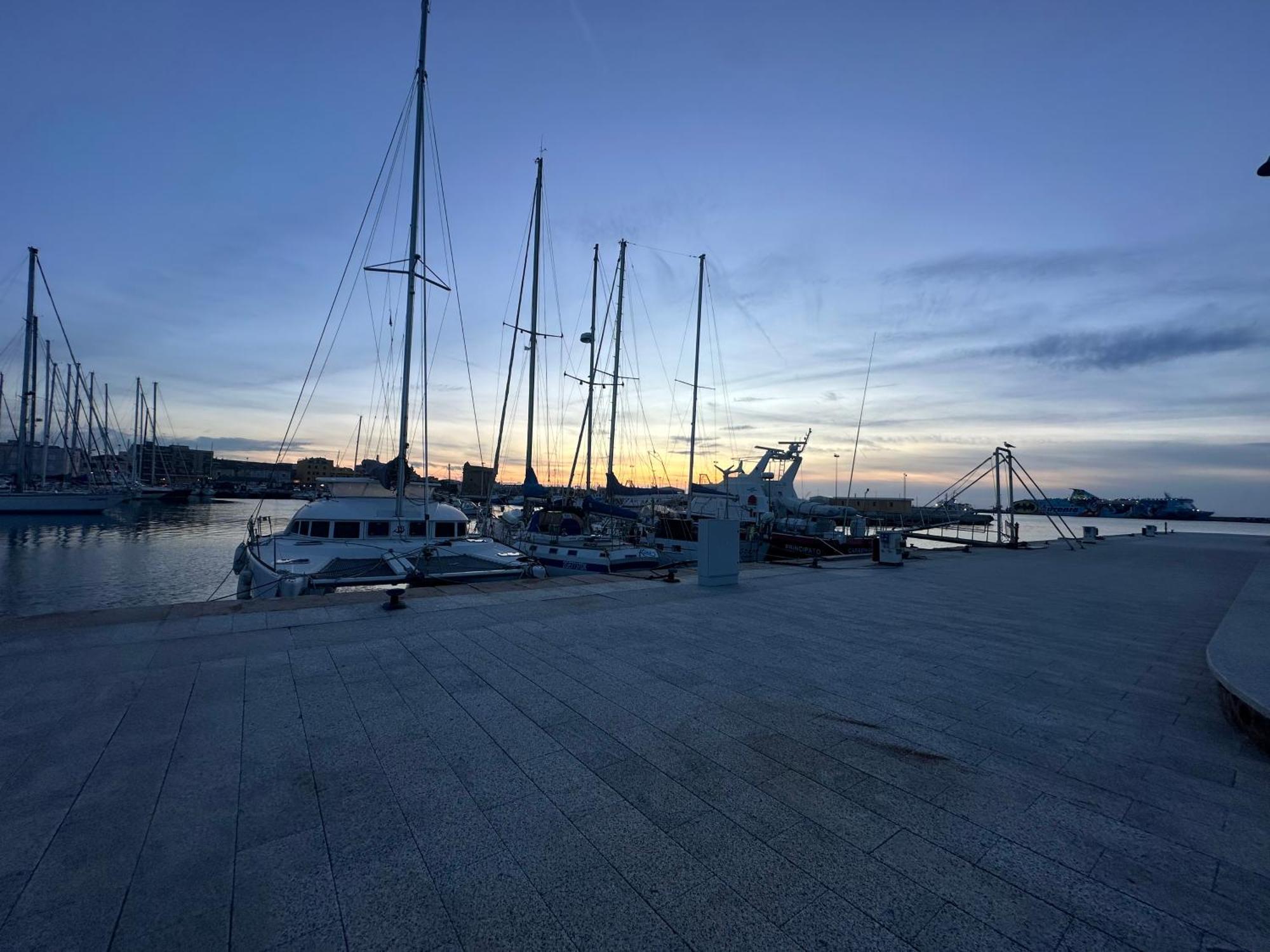 Moncici House Otel Porto Torres Dış mekan fotoğraf