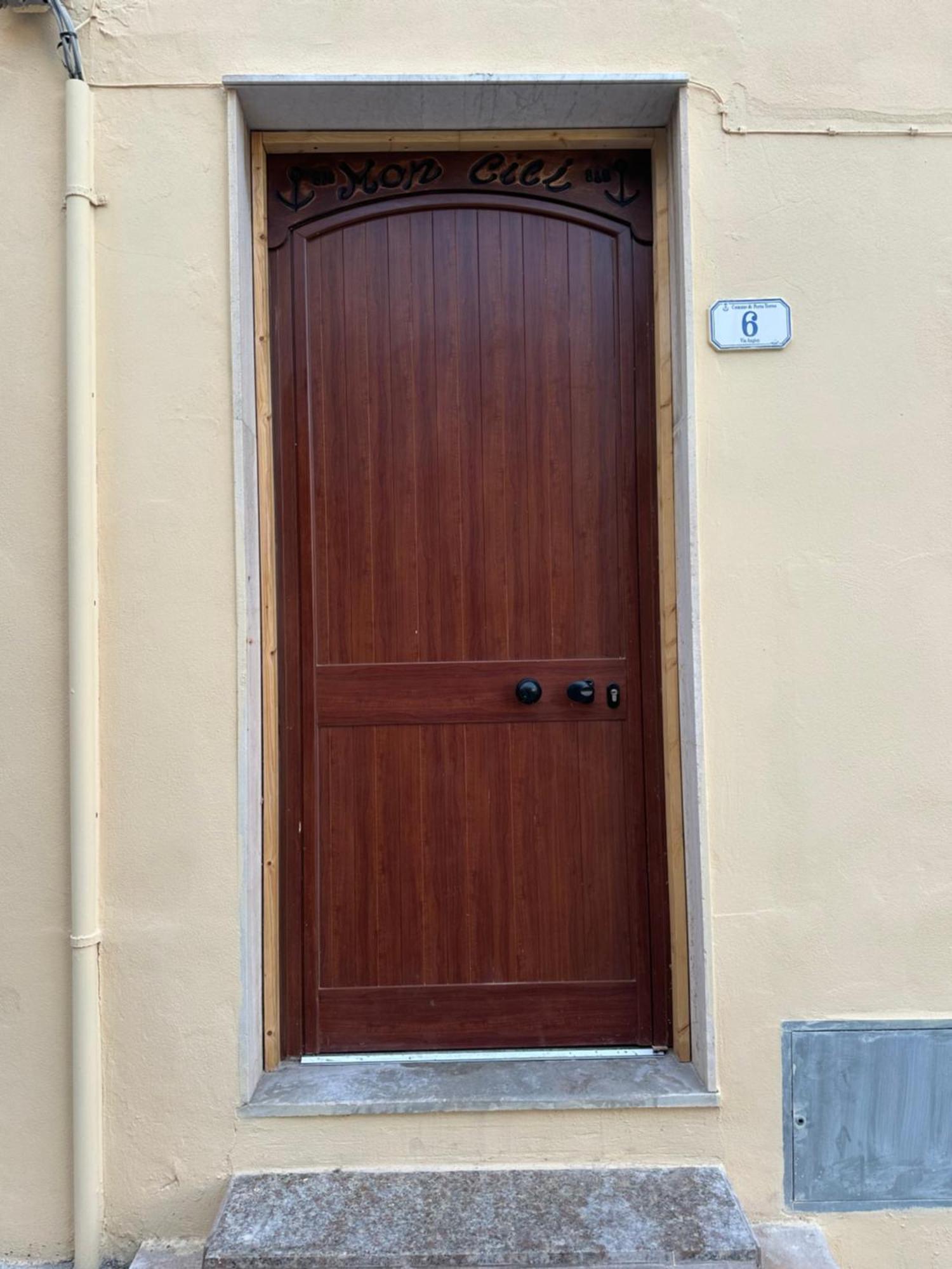 Moncici House Otel Porto Torres Dış mekan fotoğraf